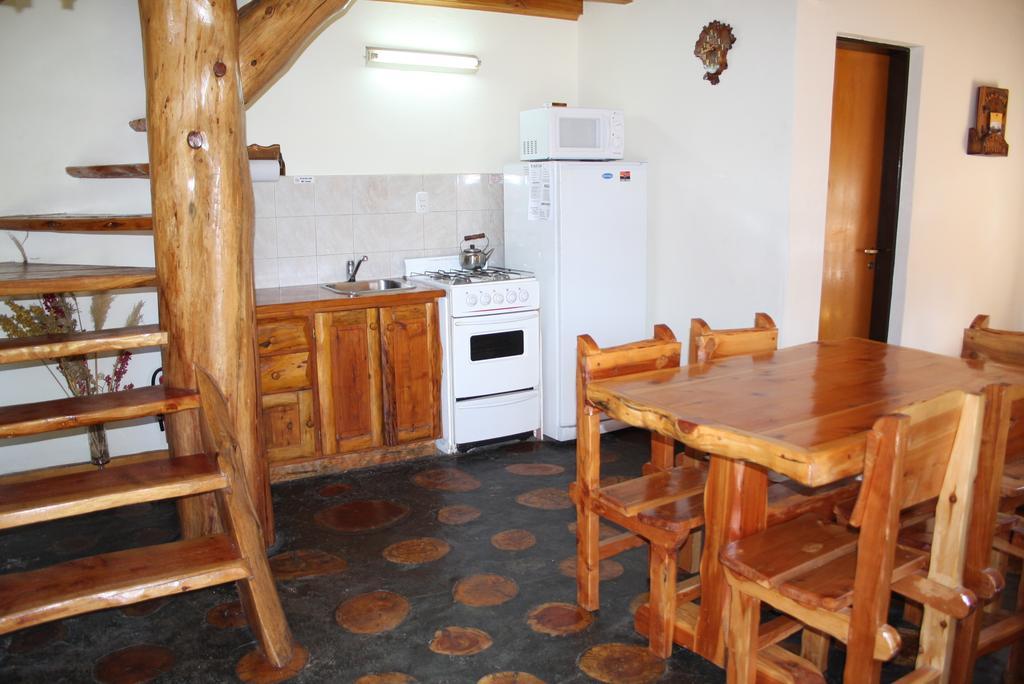 Apart Samay Hue Bungalows Dina Huapi Zewnętrze zdjęcie