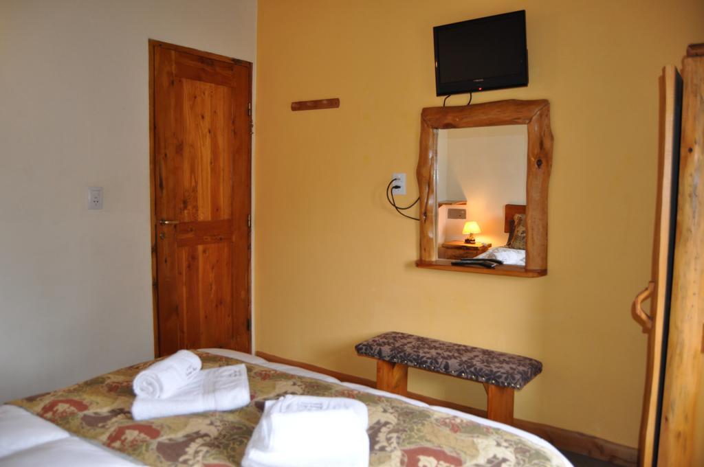 Apart Samay Hue Bungalows Dina Huapi Zewnętrze zdjęcie