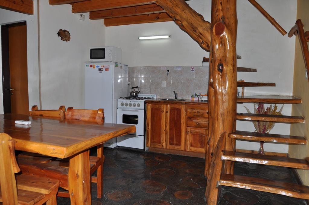 Apart Samay Hue Bungalows Dina Huapi Zewnętrze zdjęcie